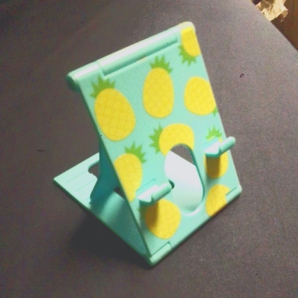 Phone stand